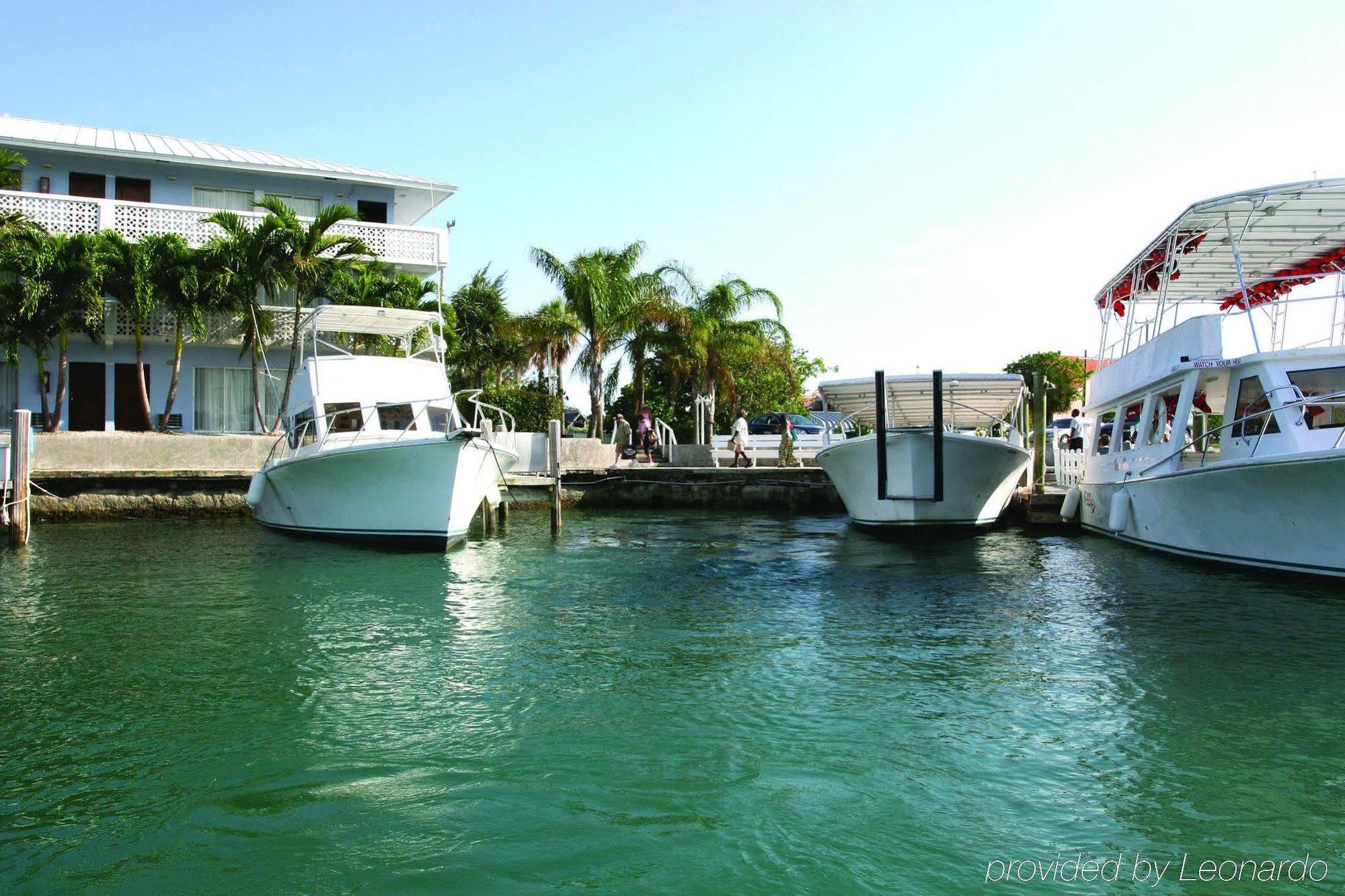 Flamingo Bay Hotel & Marina Freeport Exterior foto